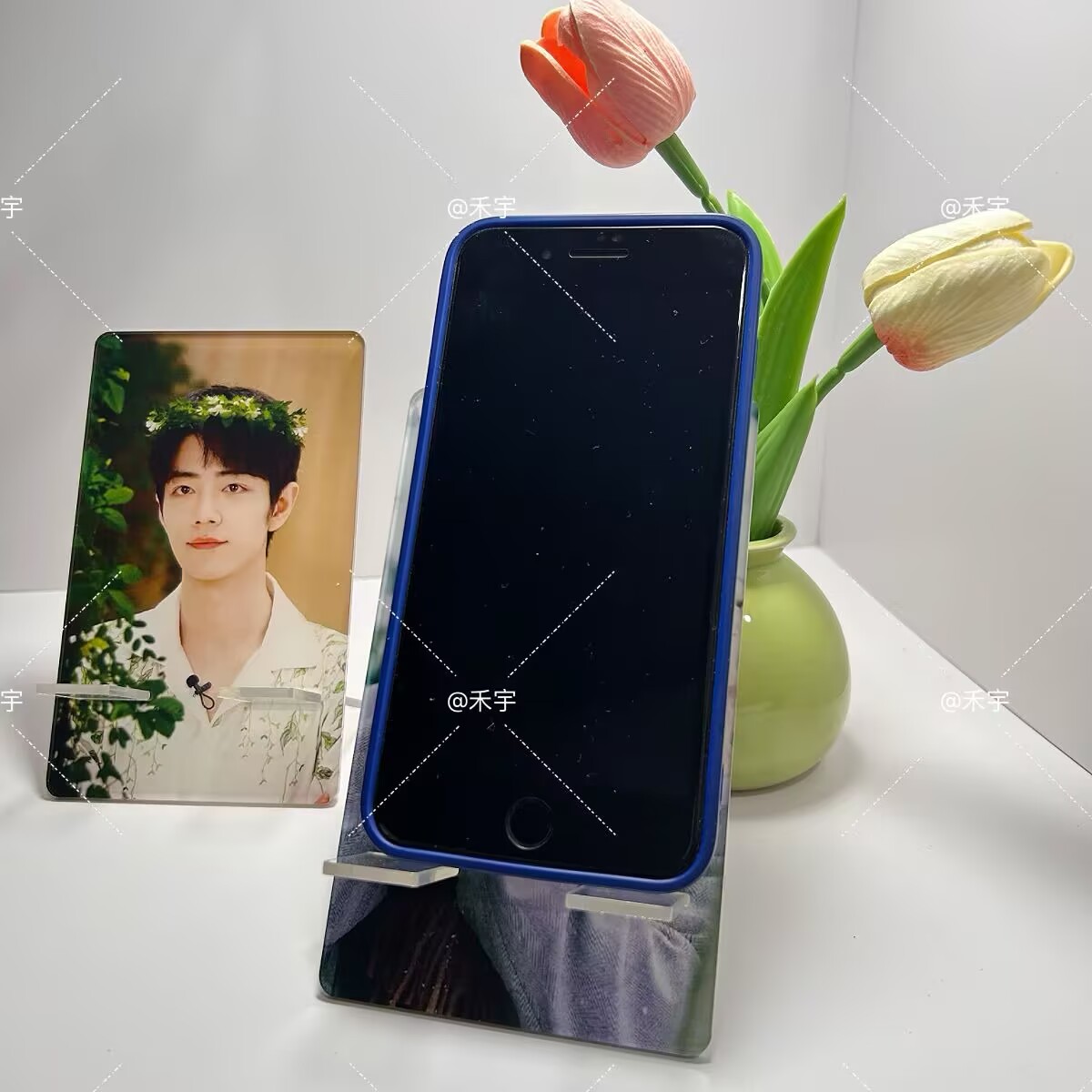 Xiao Zhan's mobile phone stand - Accessories With Watch 리뷰 및 가격
