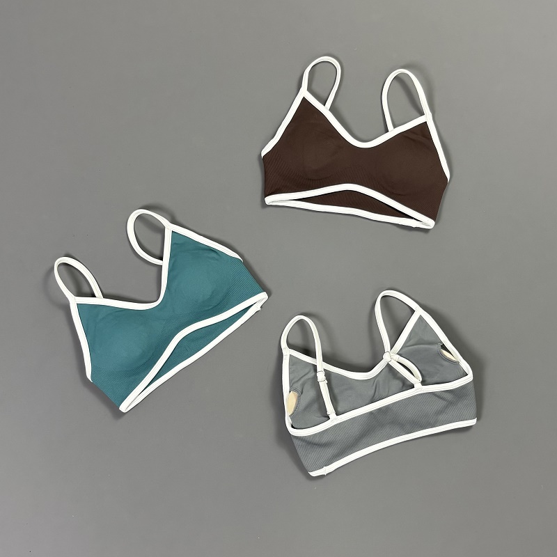Women Contrastline Yoga Bra V  - Rugged Sport Strap 리뷰 및 가격