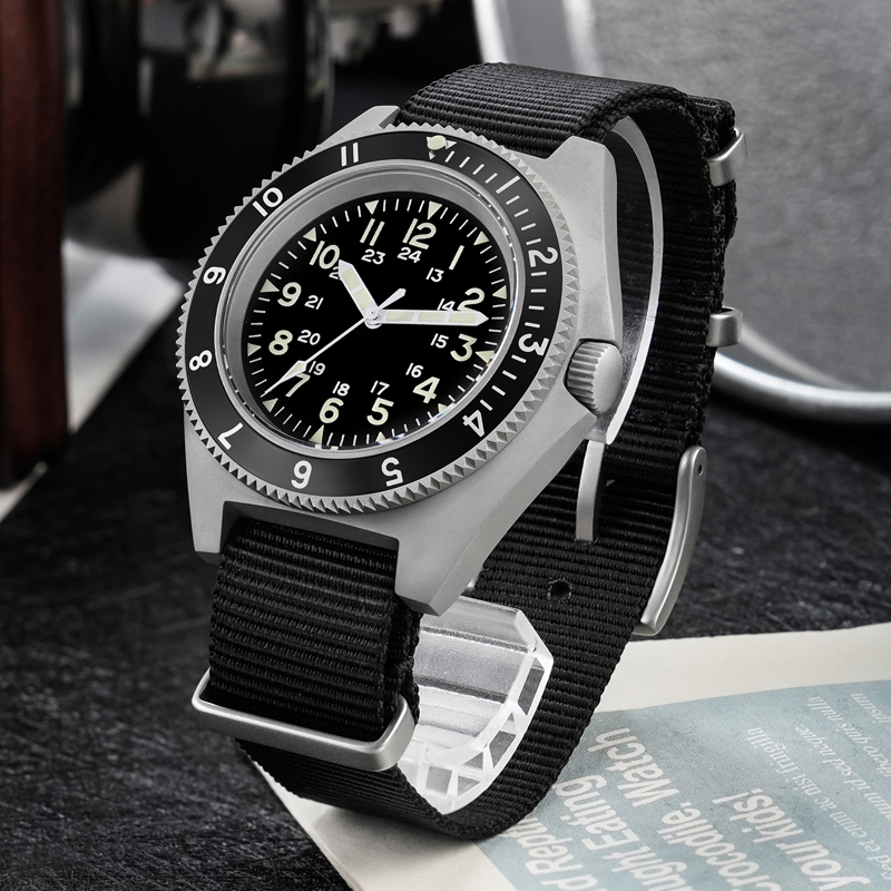 Watchdives WD1972 Quartz Watch - Accessories With Watch 리뷰 및 가격